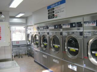 マンマチャオ新橋2号店（ドラックストア　マツモトキヨシ側）　（綺麗・清潔・評判の店）　