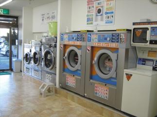 【洗濯機セール実施中】マンマチャオ甲府南店（綺麗・清潔・評判の店）　